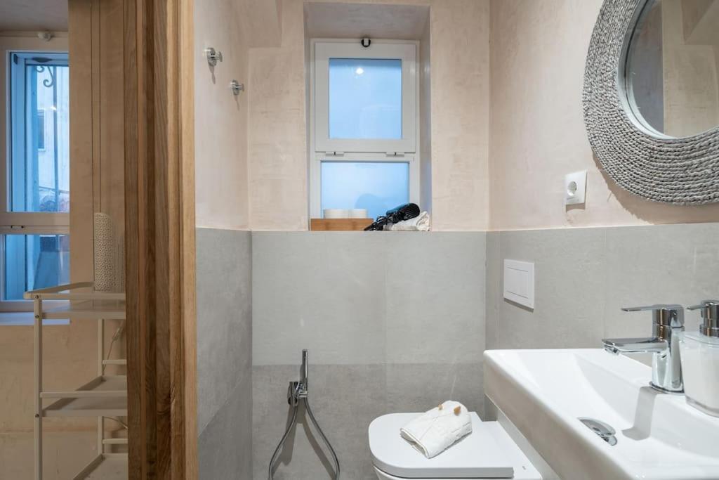 Exclusivo Bajo Frente Al Mar - Playa La Caleta Apartment Malaga Exterior photo